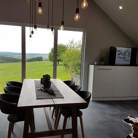 Eifel Dream Ardennenblick Otel 3*